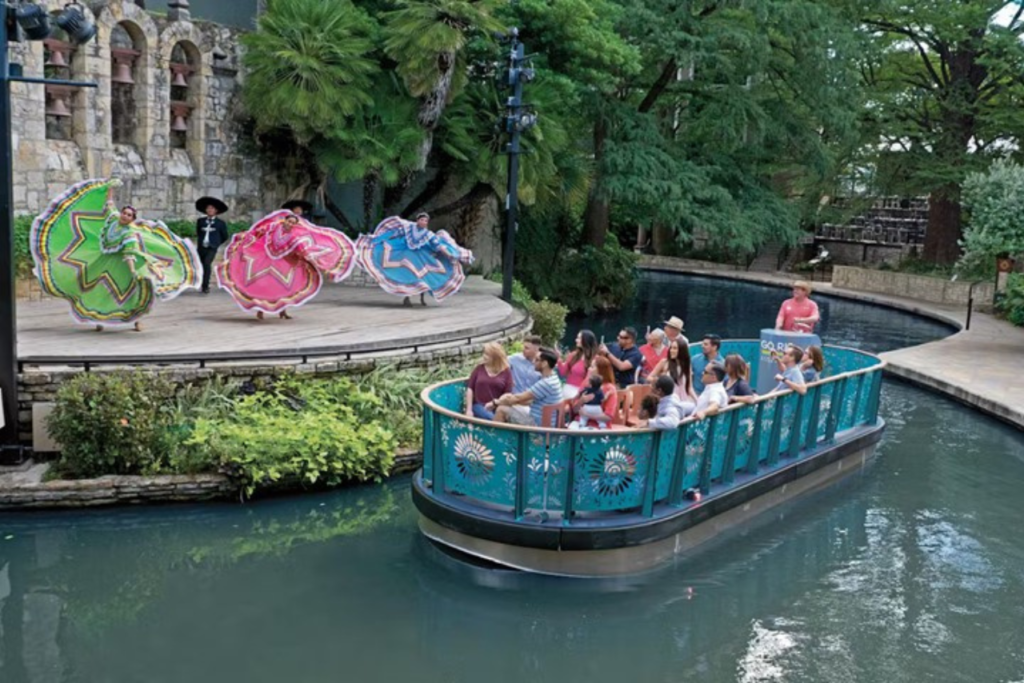 Go Rio River Boat Tour Scenic Views and Relaxation